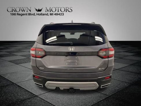 Certified 2024 Honda Pilot Elite image 5