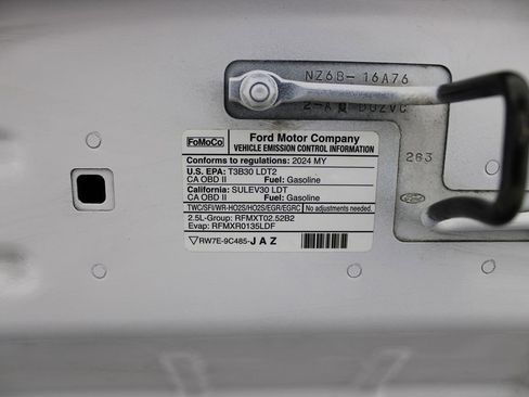 Used 2024 Ford Maverick XL image 30