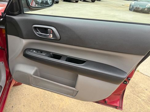 Used 2004 Subaru Forester 2.5XT AWD/4WD image 27