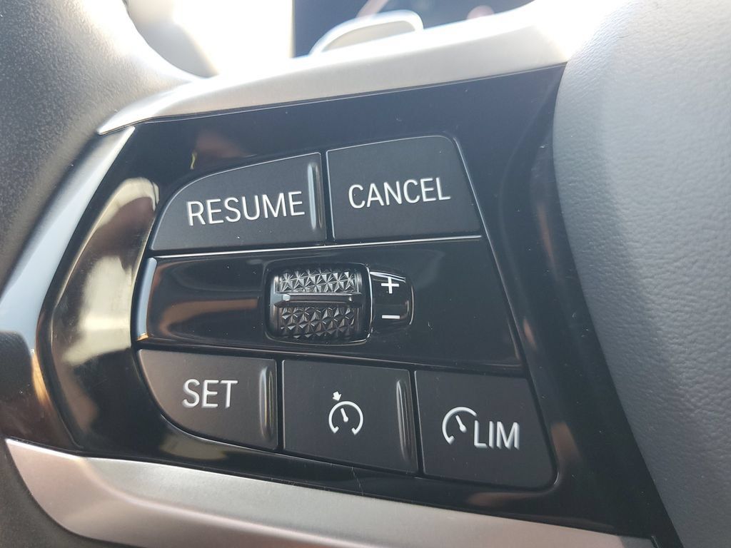Used 2025 BMW 430i Convertible RWD image 27
