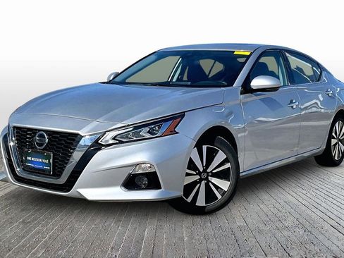 Used 2021 Nissan Altima 2.5 SL image 3
