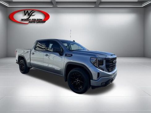 New 2026 GMC Sierra 1500 Elevation image 3