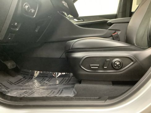 New 2026 Jeep Grand Cherokee Altitude AWD/4WD image 13