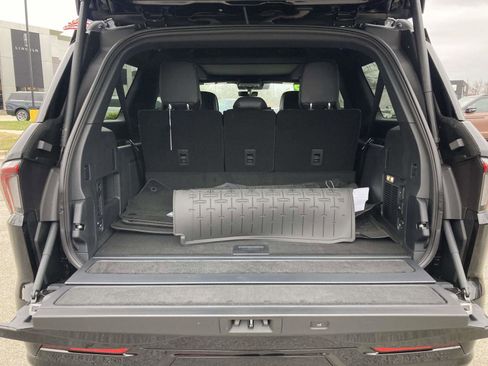 New 2025 Lincoln Navigator L Reserve w/ Jet Appearance Package image 14