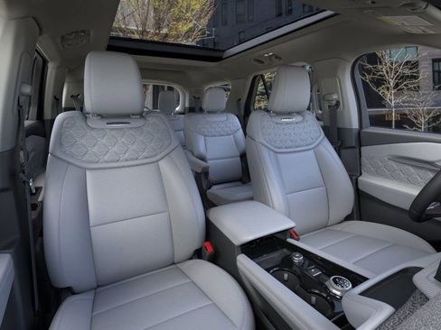 New 2026 Ford Explorer Platinum w/ LUX Leather Package image 10