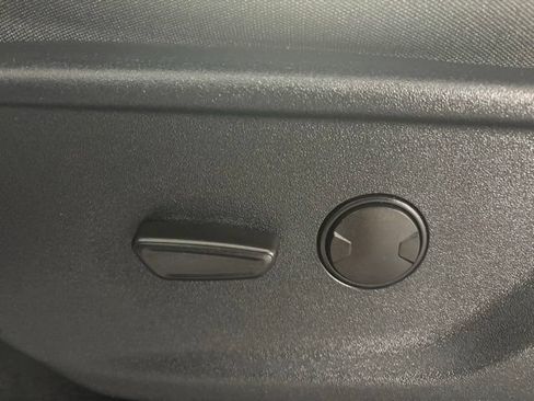 Used 2025 Ford F150 XLT w/ Equipment Group 301A Standard RWD image 17