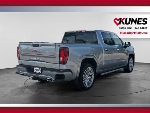 Used 2024 GMC Sierra 1500 Denali w/ Technology Package AWD/4WD image 10
