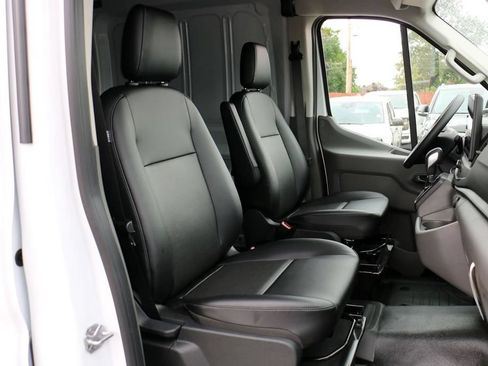 New 2026 Ford Transit 250 148 Medium Roof Extended AWD image 10