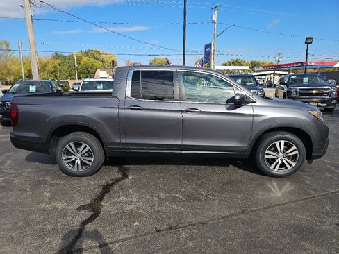 Used 2017 Honda Ridgeline RTS image 6