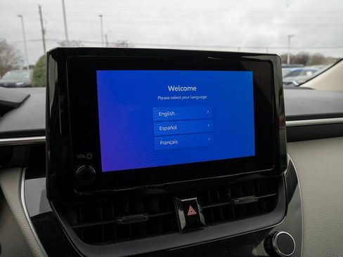 Certified 2025 Toyota Corolla LE image 13