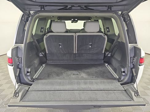 Used 2024 Rivian R1S Adventure image 15