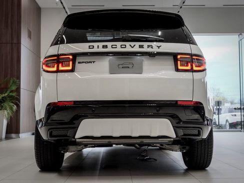 New 2026 Land Rover Discovery Sport Landmark AWD/4WD image 5