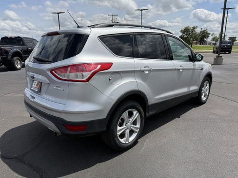 Used 2013 Ford Escape SE FWD image 3