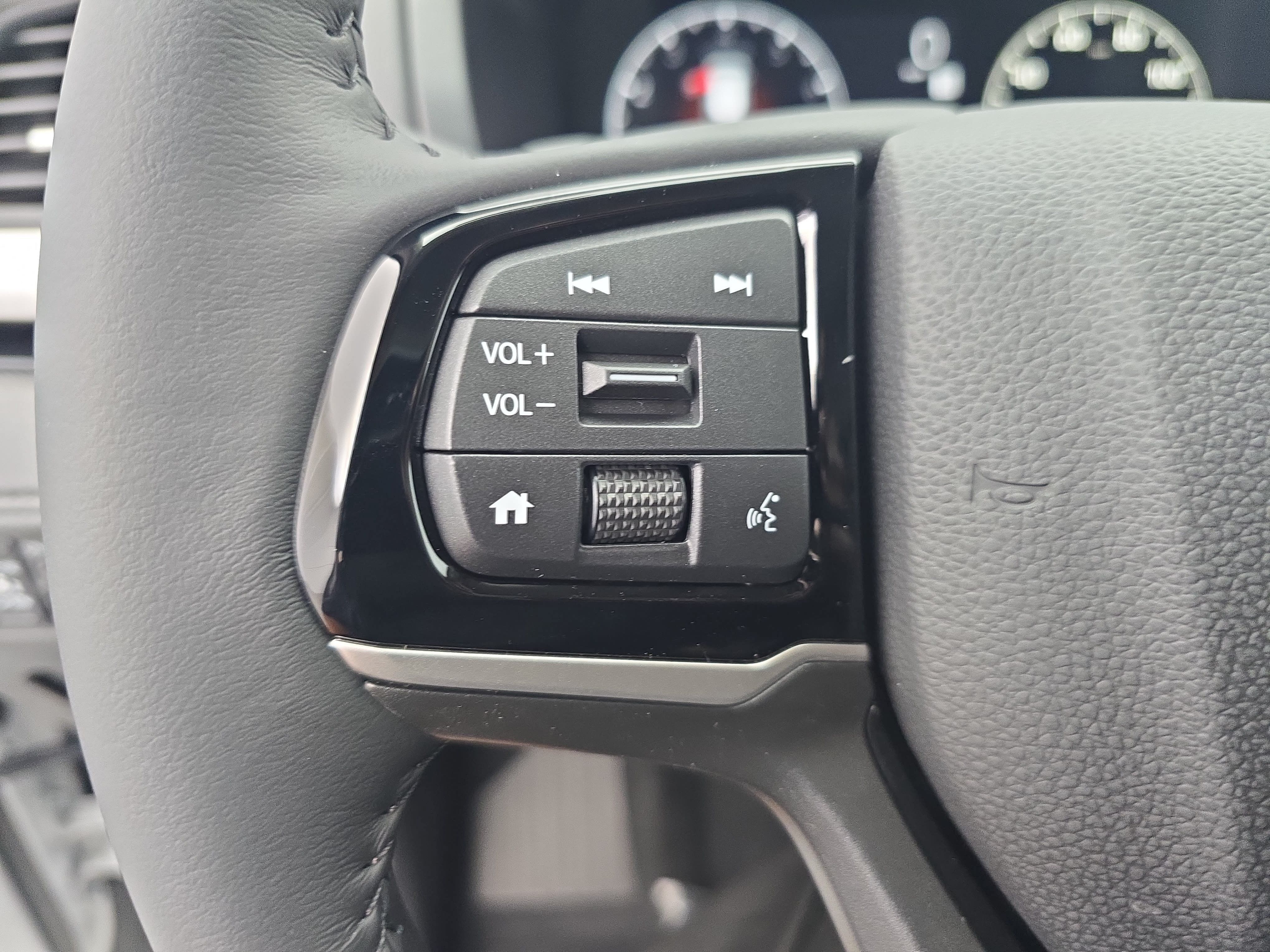 New 2027 Honda Odyssey Touring image 17