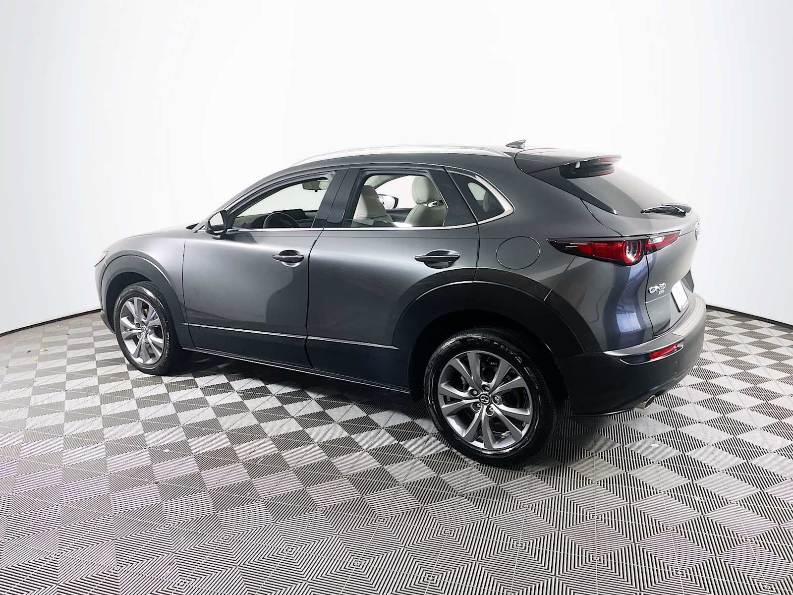 Used 2023 MAZDA CX-30 AWD 2.5 S w/ Premium Package image 6