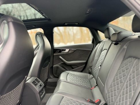 Used 2023 Audi S4 Premium Plus w/ Premium Plus Package image 21