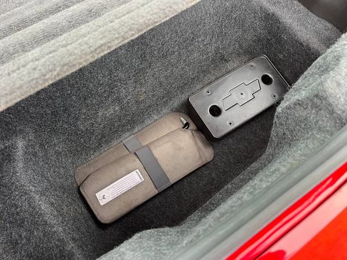 Used 2000 Chevrolet Camaro LT RWD image 22