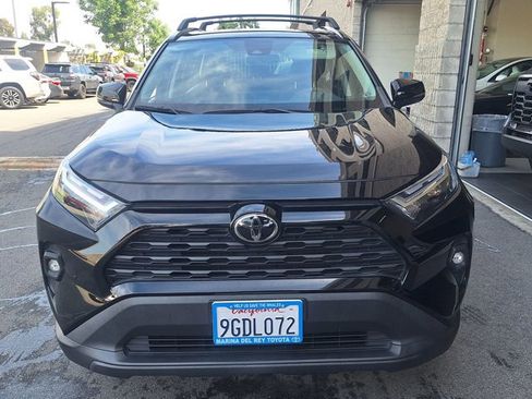 Used 2023 Toyota RAV4 XLE Premium image 2