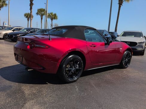 New 2026 MAZDA MX-5 Miata Sport RWD image 4
