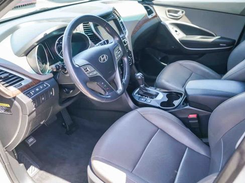 Used 2018 Hyundai Santa Fe Sport w/ Cargo Package AWD/4WD image 10