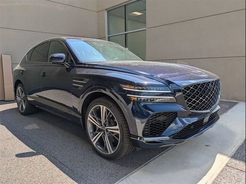 Used 2025 Genesis GV80 3.5T e-SC AWD/4WD image 4