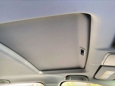 Used 2017 Honda CR-V EX-L image 21