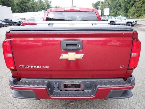 Used 2017 Chevrolet Colorado LT AWD/4WD image 4