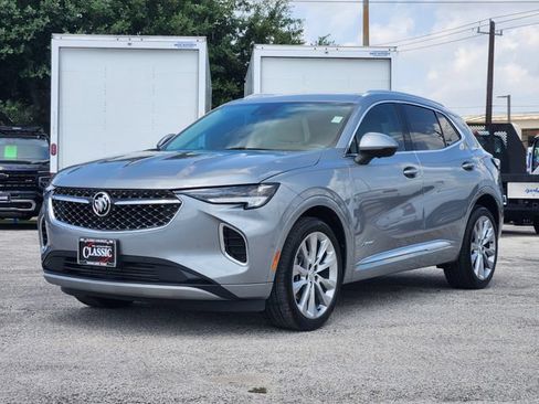 Used 2023 Buick Envision Avenir FWD image 3