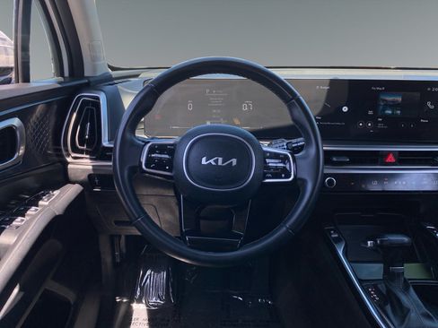 Used 2024 Kia Sorento S AWD/4WD image 12
