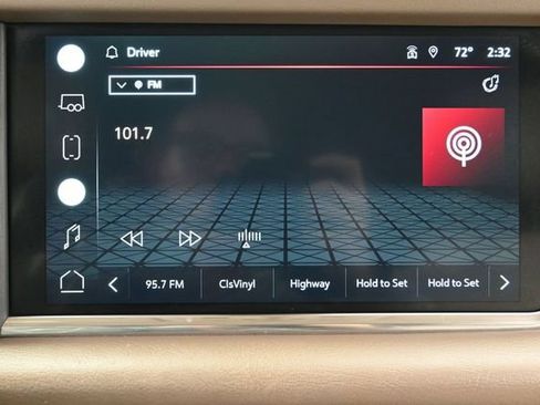 Used 2022 GMC Yukon XL Denali AWD/4WD image 34