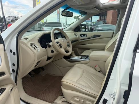 Used 2013 INFINITI JX35 FWD w/ Premium Pkg image 8