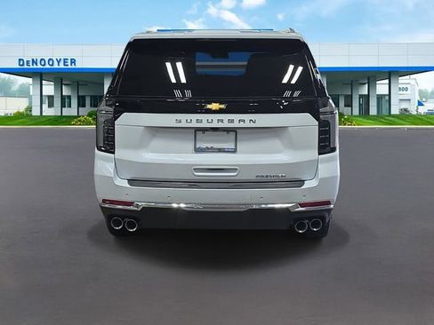 New 2026 Chevrolet Suburban Premier AWD/4WD image 8