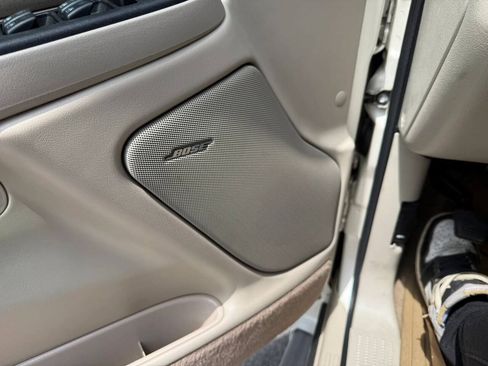 Used 2006 Cadillac Escalade AWD image 19