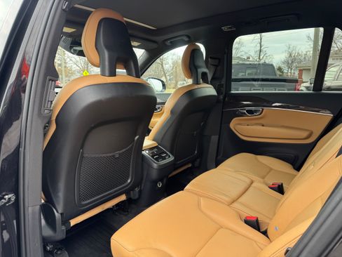 Used 2017 Volvo XC90 T6 Momentum w/ Vision Package AWD/4WD image 13