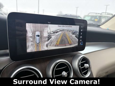Used 2022 Mercedes-Benz GLC 300 4MATIC image 10