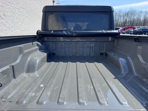 Used 2020 Jeep Gladiator Sport w/ Quick Order Package 24S image 22