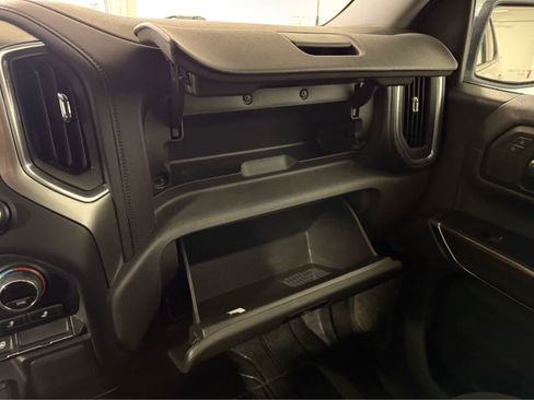 Used 2019 Chevrolet Silverado 1500 LT w/ All-Star Edition AWD/4WD image 21