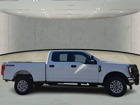 Used 2019 Ford F250 XLT AWD/4WD image 4