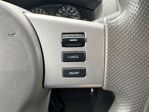 Used 2018 Nissan Frontier SV image 24