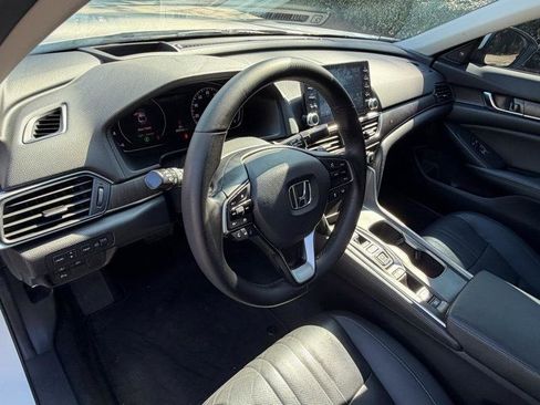 Used 2019 Honda Accord Touring image 20