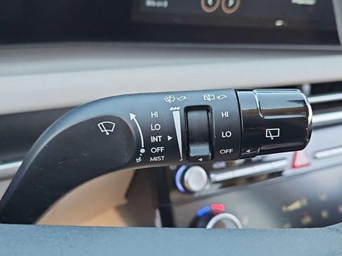 Certified 2025 Hyundai Tucson SEL image 25