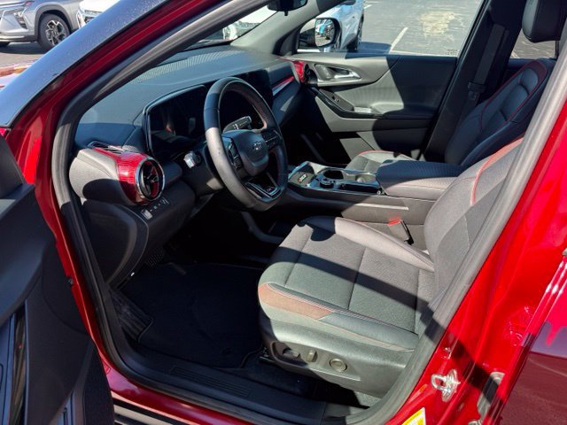 Certified 2026 Chevrolet Equinox RS AWD/4WD image 4
