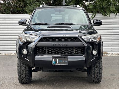 Used 2015 Toyota 4Runner SR5 AWD/4WD image 7