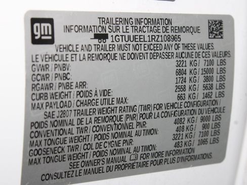 Used 2024 GMC Sierra 1500 AT4 w/ Technology Package image 82