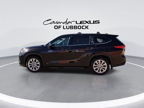 Used 2021 Toyota Highlander Limited image 6