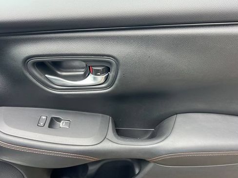 Used 2024 Honda HR-V Sport image 19