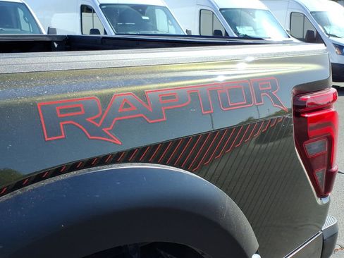 Used 2024 Ford F150 Raptor AWD/4WD image 9