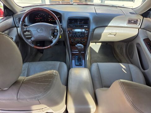 Used 2001 Lexus ES 330 FWD image 24