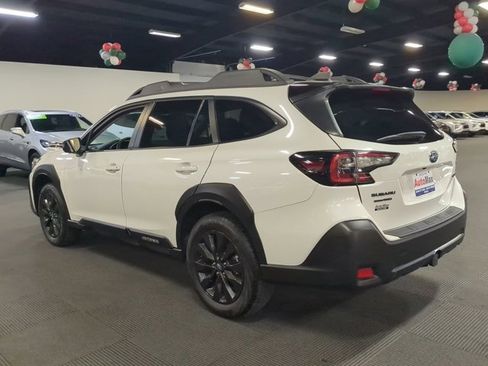 Used 2025 Subaru Outback Onyx Edition image 6