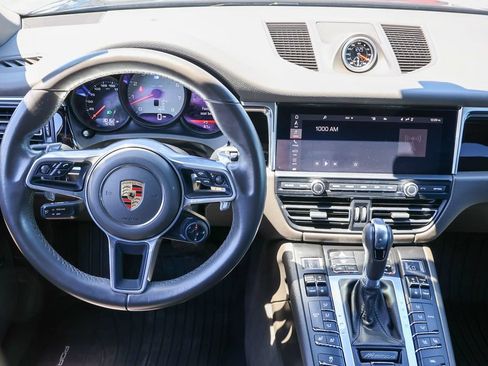 Used 2019 Porsche Macan S AWD/4WD image 9